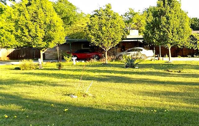 1st image of 5608 Lea Crest Ln