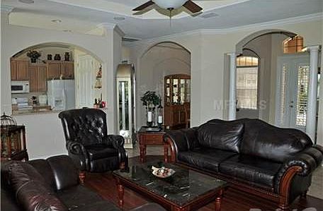 4th image of 424 Talamone Dr