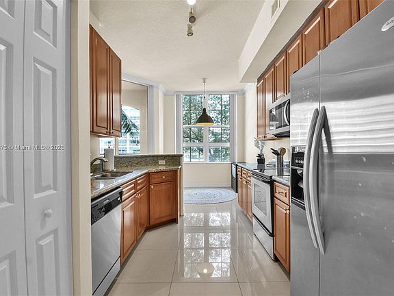 2nd image of 3001 NE 185th St #2XX
