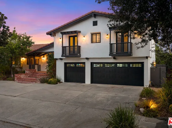 23938 Killion St, Woodland Hills, CA 91367