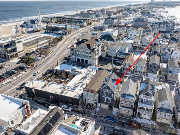 6 New Street, Sea Bright, NJ 07760