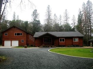 737 Pinecrest Dr, Grants Pass, OR