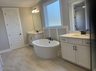 6934 N Sunrise Loop, Olive Branch, MS 38654