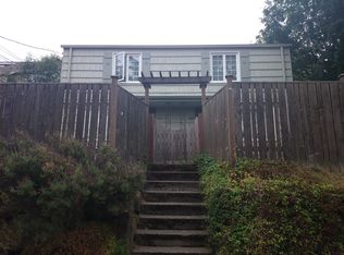 3018 31st Ave W #B, Seattle, WA 98199