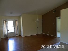 3rd image of 2520 Nordman Ave