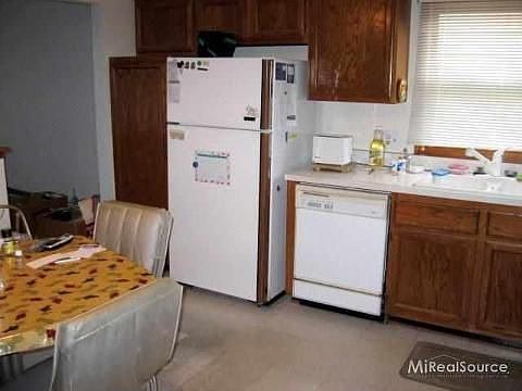 1st image of 37740 Hollyhead Dr