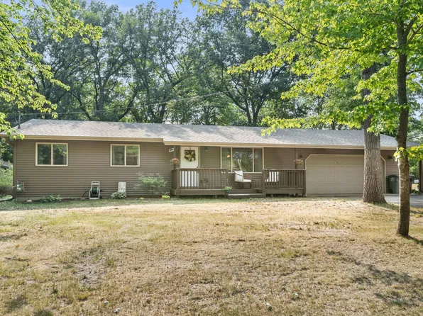 129 Woodland Dr, Princeton, MN 55371