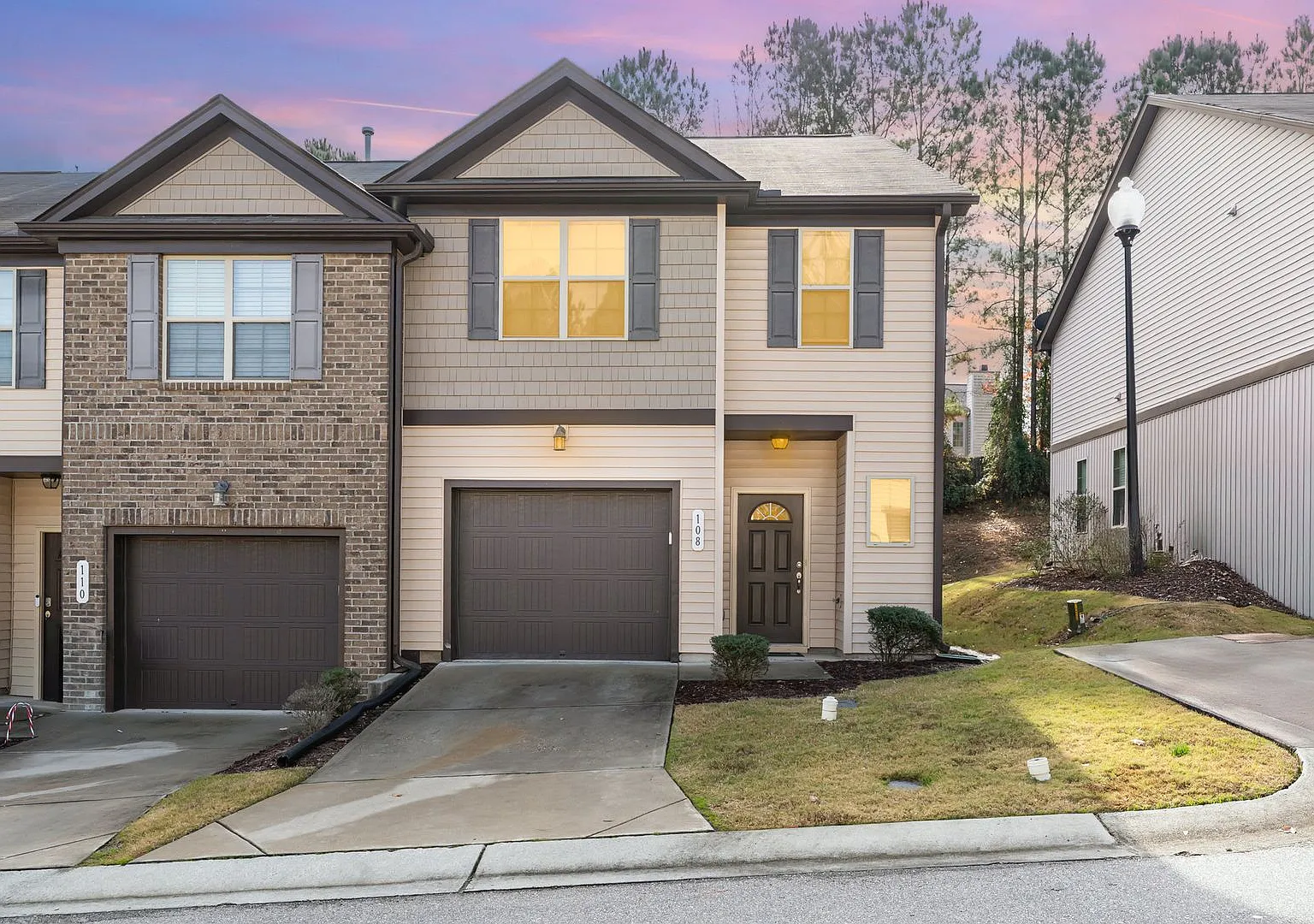 Welcome home! This pristine, end-unit townhome combines modern comfort, thoughtful upgrades, and ... — Photo 1