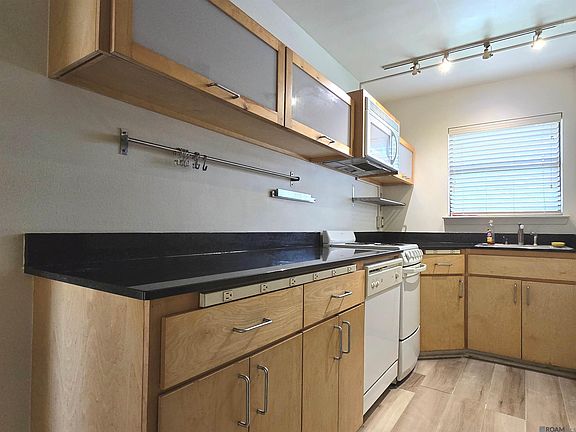 3rd image of 1855 Brightside Dr APT G4