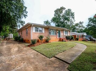 3934 Whitehall Dr, Charlotte, NC 28208