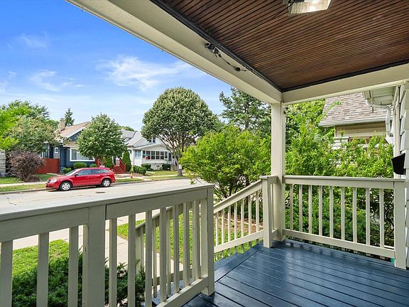 3rd image of 2234 S 72nd STREET