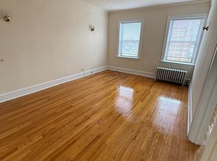 4608 N Elston Ave #3A, Chicago, IL 60630