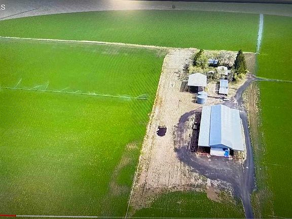 4th image of 18309 Robison Rd