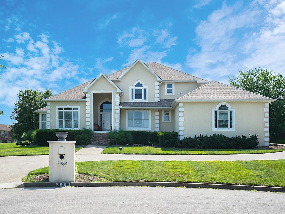 1st image of 2984 Elmhurst Ct