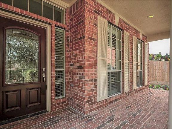 2nd image of 12206 Oyster Cove Ct