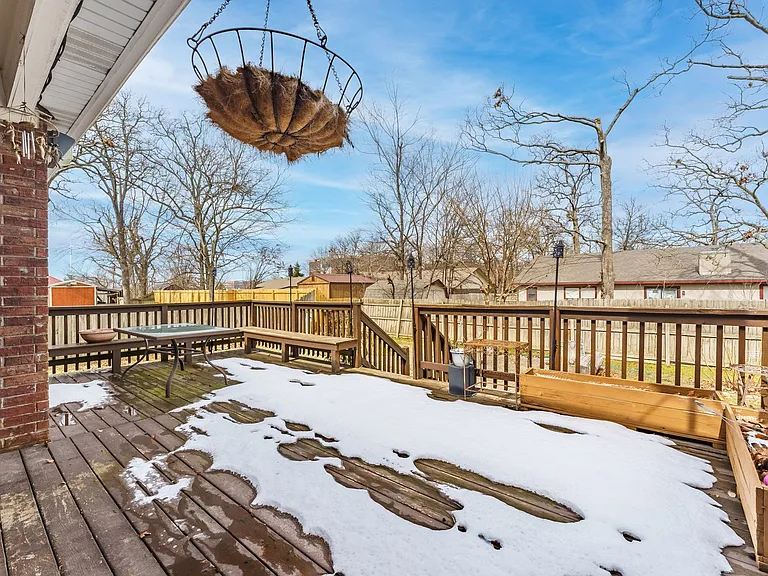 4303 W Olive St — Photo 16