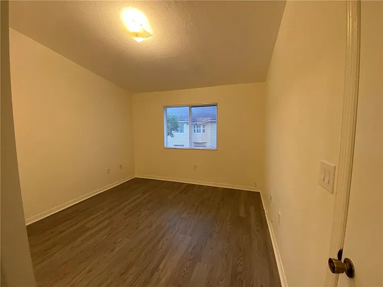 970 NE 34th Ave #204 — Photo 19