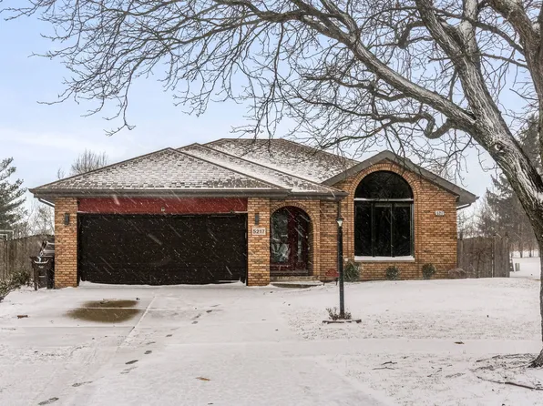 5217 Kathleen Ct, Oak Forest, IL 60452