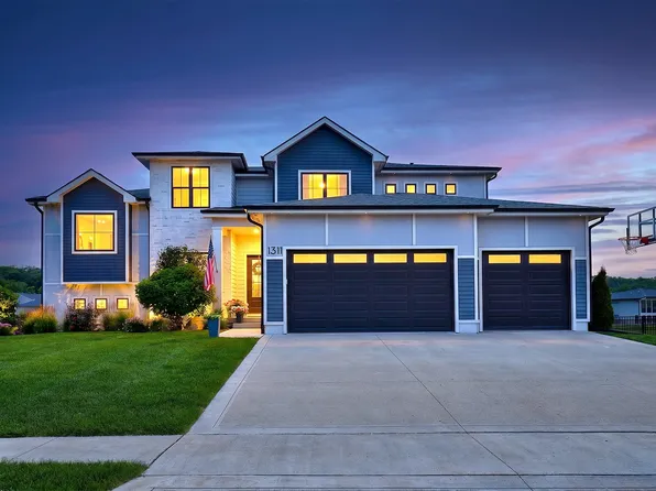 1311 S Wildfire Ave, West Des Moines, IA 50266