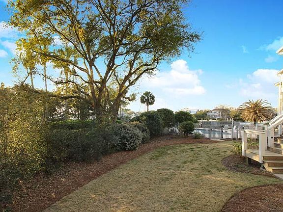 3rd image of 501 Yacht Harbor Ct #502