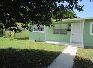 1270 NW 72nd St, Miami, FL 33147
