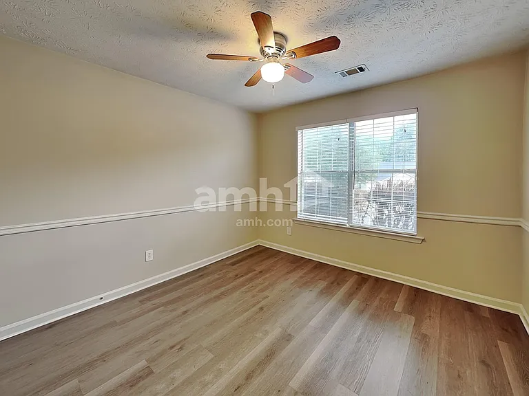 4701 Gold Mine Dr — Photo 13