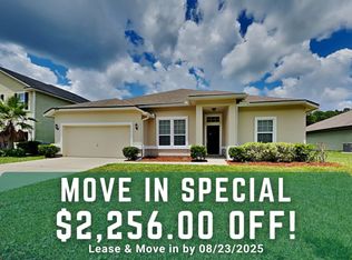 83195 Purple Martin Dr, Yulee, FL 32097