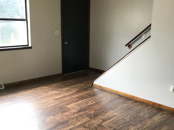 3rd image of 519 N Jefferson St