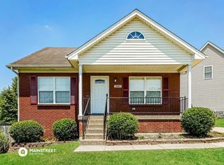 7007 Matthews Rd, Louisville, KY 40258