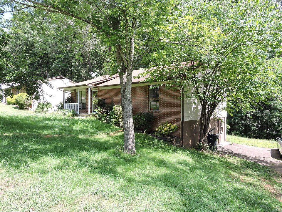 2nd image of 6525 Hunters Glen Dr