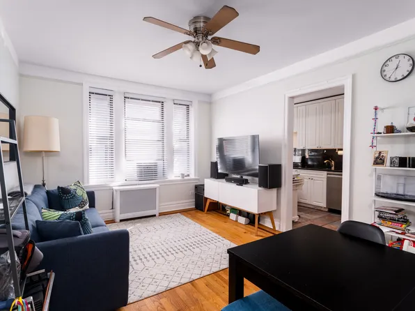 750 Riverside Drive image 2 of 10