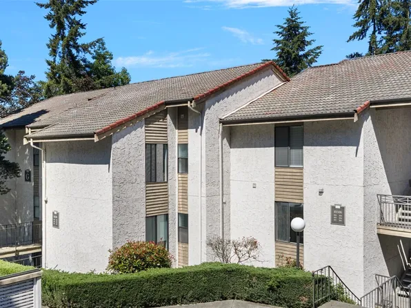 10508 NE 32nd Place #G102, Bellevue, WA 98004