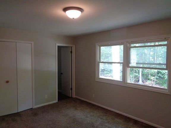 3rd image of 4500 Bluebird Dr