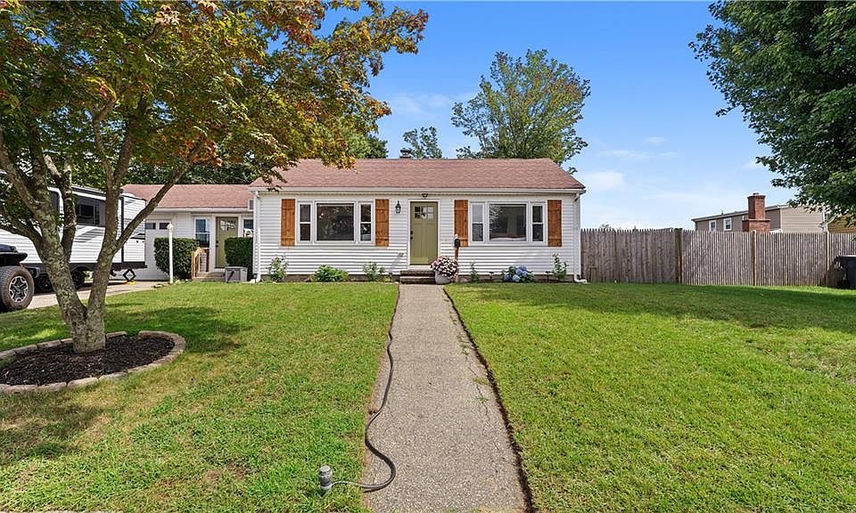 1st image of 38 Fairfield Ct