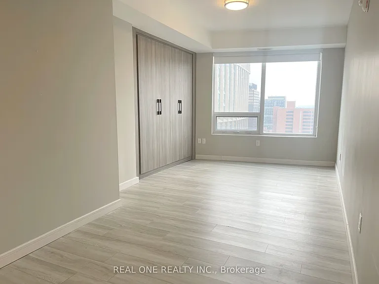 20 George St #2504 — Photo 17