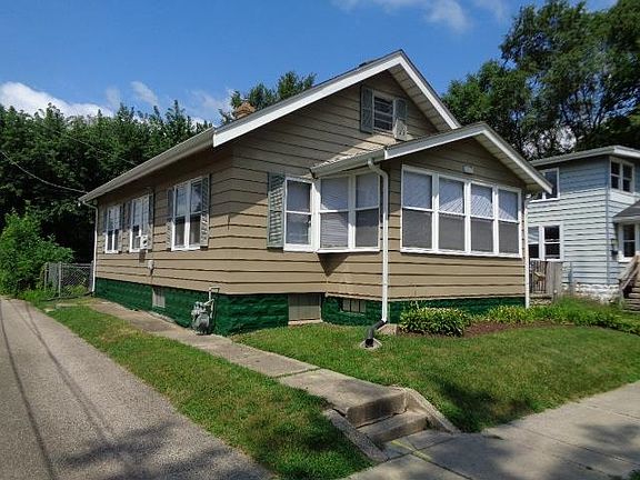 3rd image of 1911 15th St