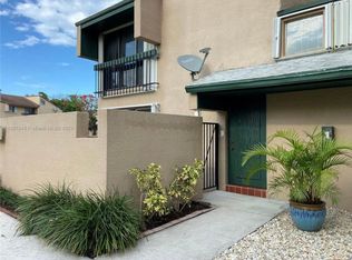 9114 SW 159th Ter, Palmetto Bay, FL 33157