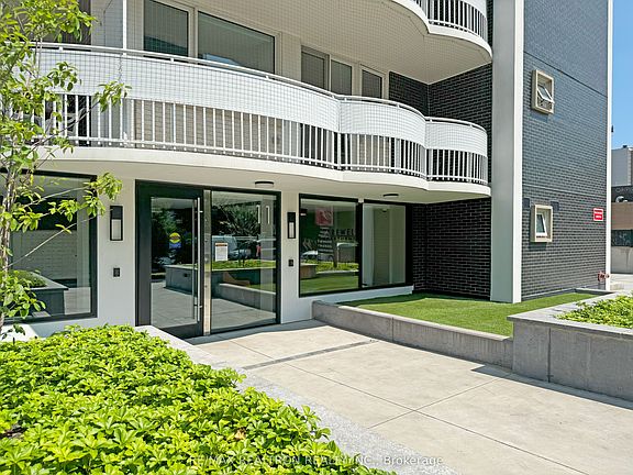 3rd image of 11 Walmer Rd #306