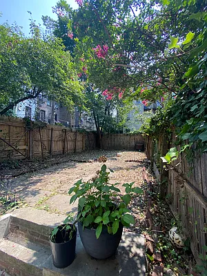 Rented by Daniel Gale Sotheby's International Realty | media 25