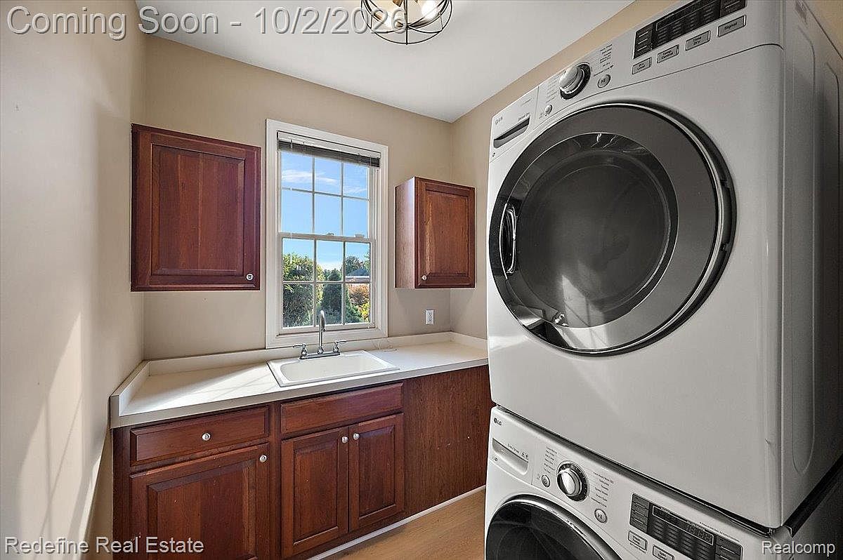 51328 Plymouth Valley Dr, photo 28