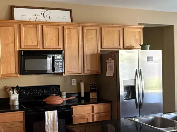6734 W Blackstone Ln, Peoria, AZ 85383