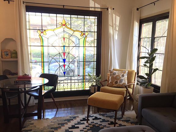 4th image of 655 S Dunsmuir Ave APT 101