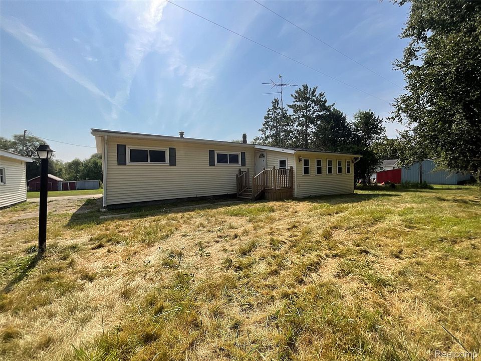 1st image of 10119 Godfrey Rd