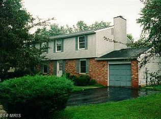 16740 Sioux Ln, Gaithersburg, MD