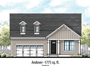 74 74r Clb, Dighton, MA 02715