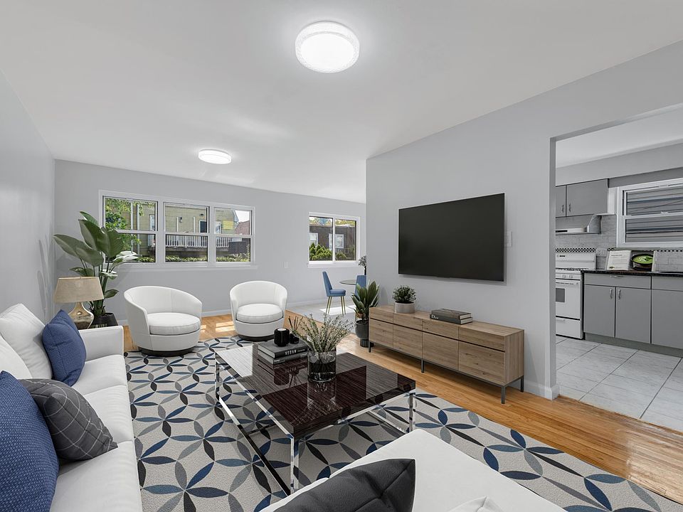 1st image of 24064 67th Ave #1