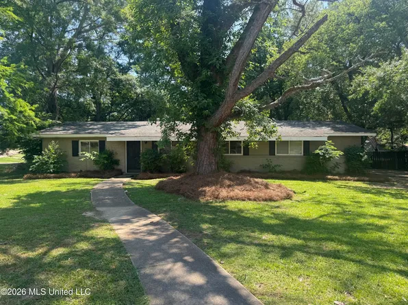 106 Melrose Dr, Jackson, MS 39211