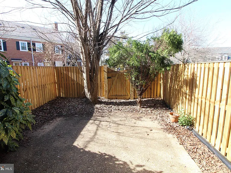 3339 S Stafford St — Photo 11