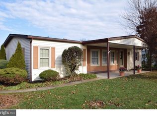 792 Chestnut Dr, North Wales, PA