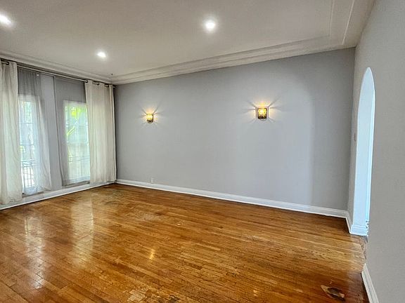 4th image of 1807 N New Hampshire Ave Unit I